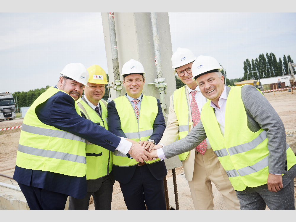Wfs brucargo eerste paal 1
